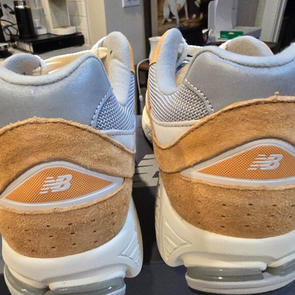 New Balance 2002R Sweet Caramel Men's Size 13 Lifestyle Sneakers M2002RHM Shoes - Picture 6 of 15